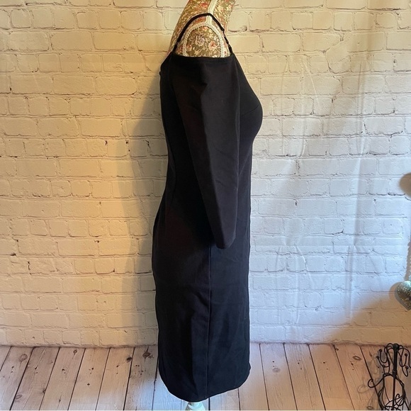 Bold Elements Bodycon Dress - Picture 6 of 7